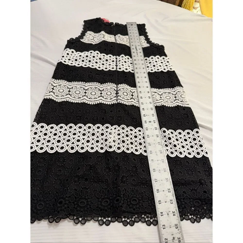 KATE SPADE Dot Lace Floral Black and White Shift Dress Size 2